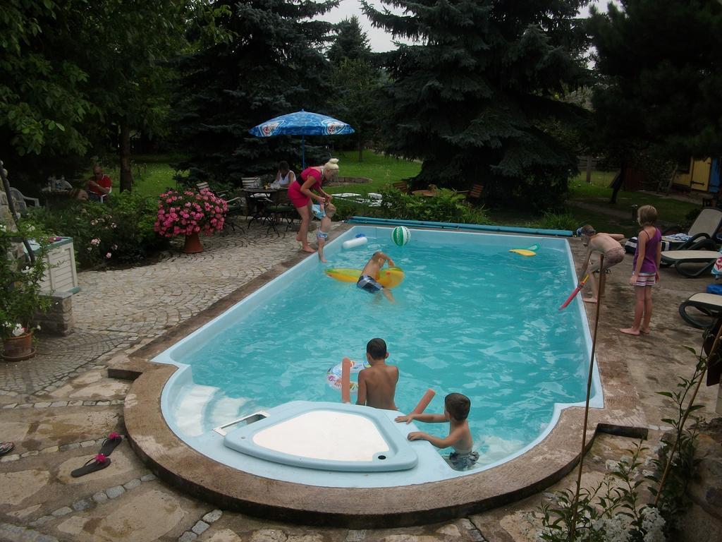 Landferienhaus Pension Erika Мюльхаузен Номер фото